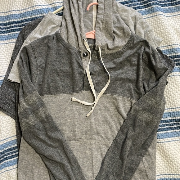 Small pullover - Picture 2 of 3